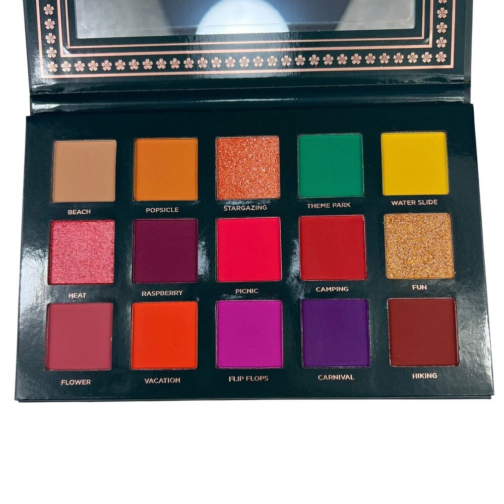 ACE BEAUTE Eyeshadow Palette Nostalgia 15 Color
